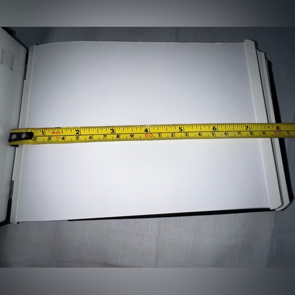 New Creative Memories 5x7 Black Photo Album Includes Unused Pages - Picture 6 of 7